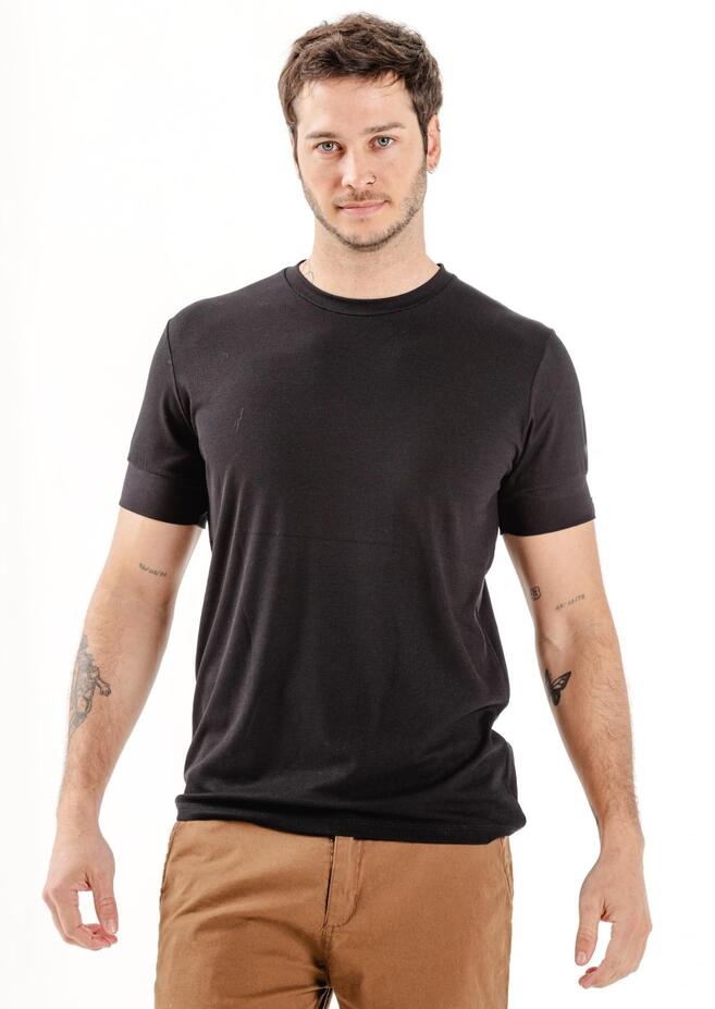 REMERA M/C PUÑO ANCHO RADHOO